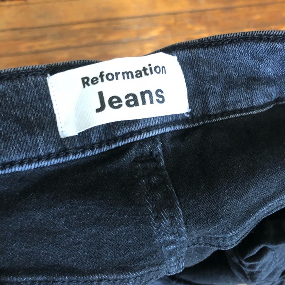 Reformation straight leg jeans size 28 - Picture 3 of 4